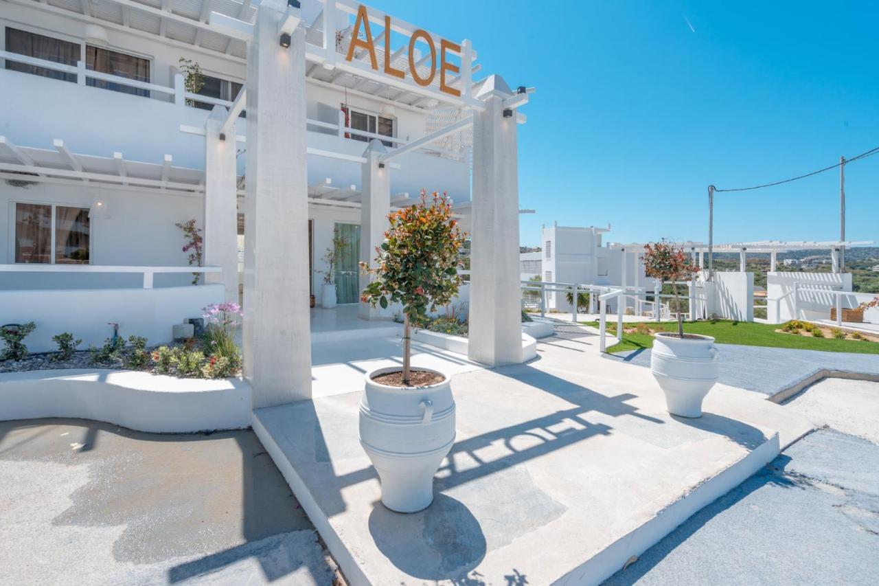 Aloe Hotel - Adults Only ファリラキ エクステリア 写真